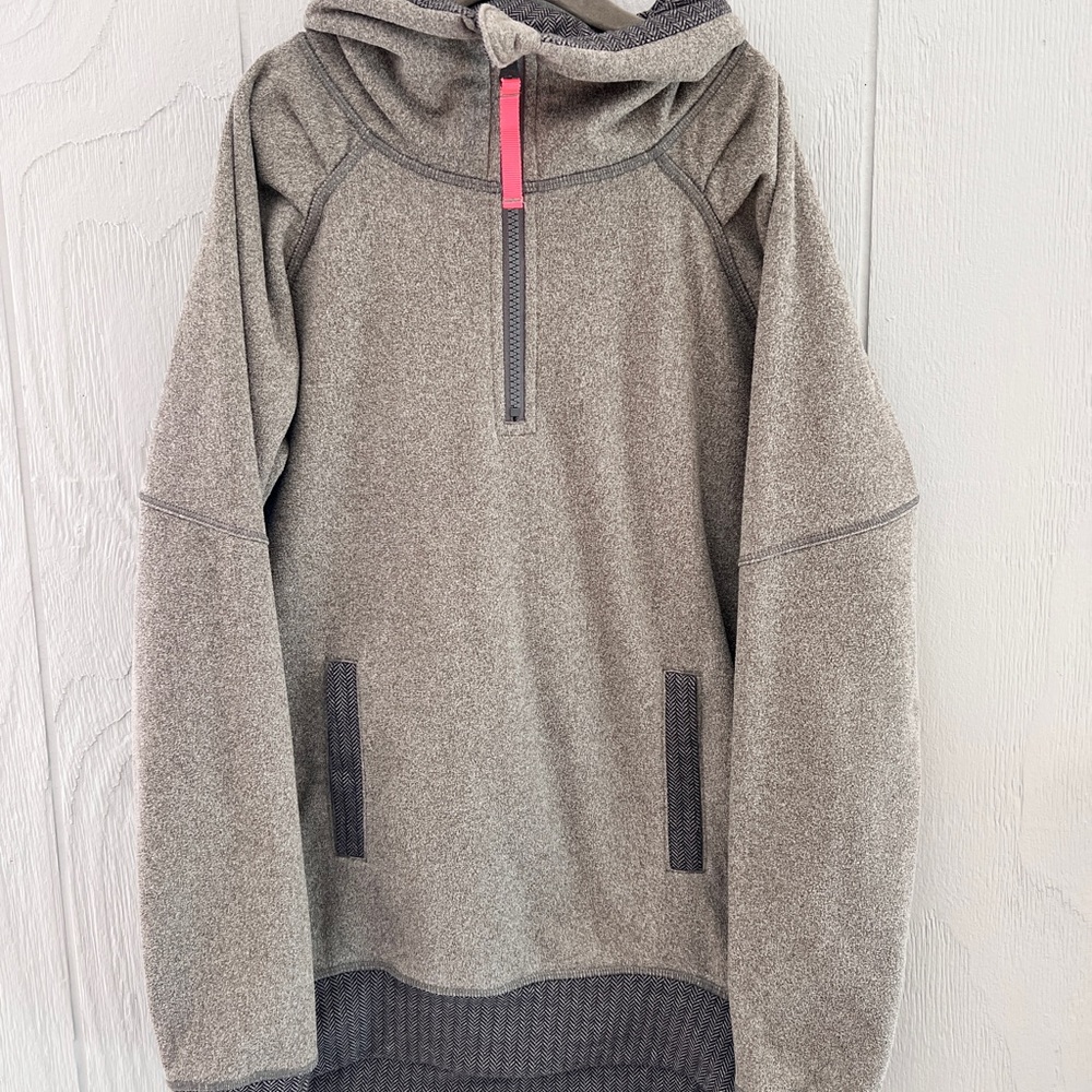 Ivivva pullover by Lululemon Shiver Stopped size 12 jacket